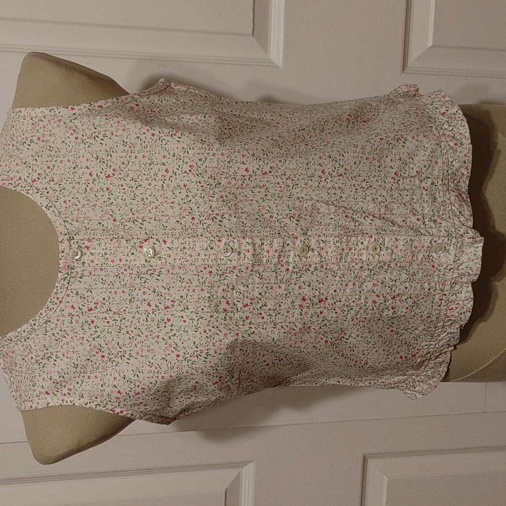 🌺 NWOT STO Top